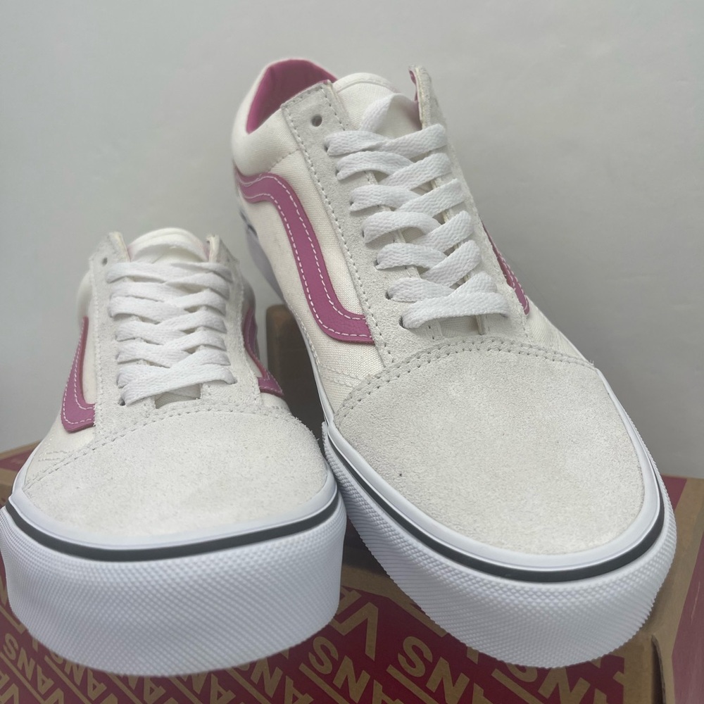 Vans Men’s Old Skool
Pop Raspberry Rose Sneakers
VN000CR5YLZ
Cream Pink Low-To - Picture 6 of 16